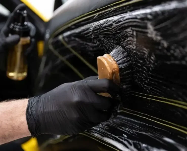 car-interior-shampooing (1)
